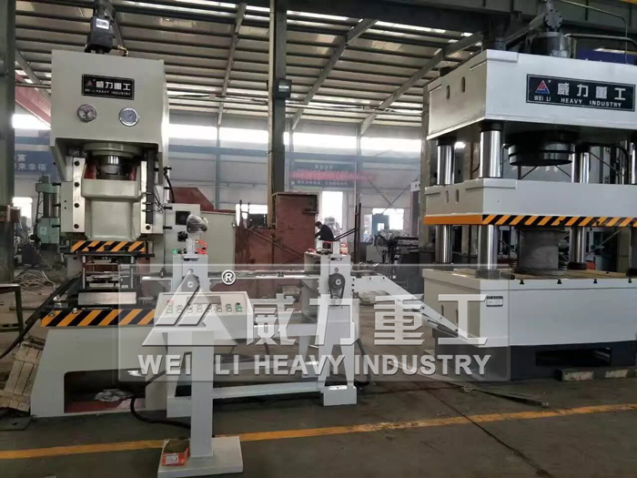 沖床參與礦用錨桿托盤液壓機的生產