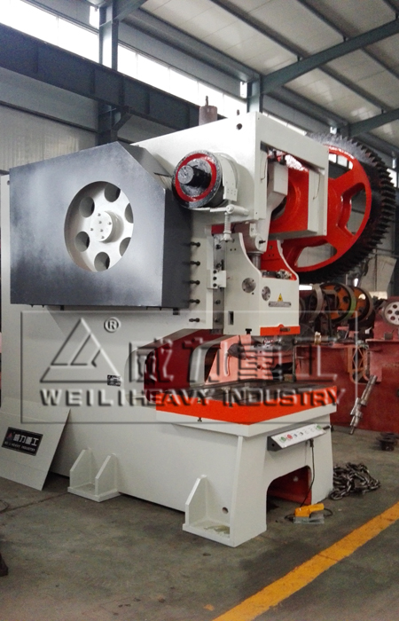 160噸鋼板深喉沖床